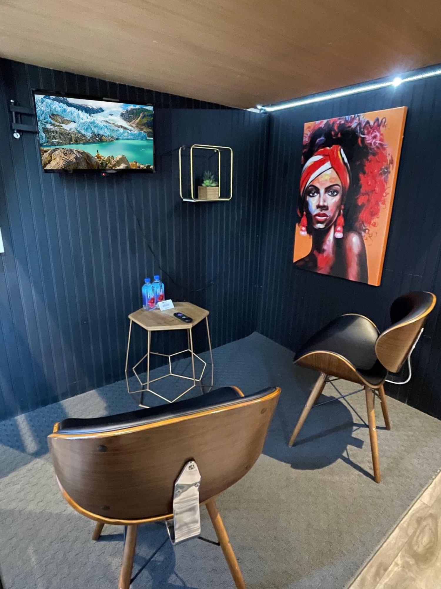 Boxstel - Modern Stay Hotel Downtown אל פאסו חדר תמונה